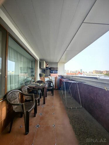 Satılır 3 otaqlı köhnə tikili 125 m², 28 May m., photo 8 from 28