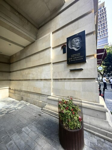 Satılır 3 otaqlı köhnə tikili 125 m², 28 May m., photo 26 from 28