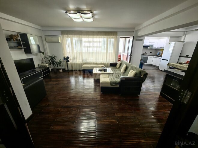 Satılır 3 otaqlı köhnə tikili 125 m², 28 May m., photo 5 from 28