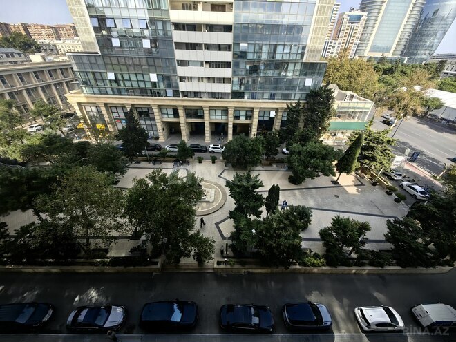 Satılır 3 otaqlı köhnə tikili 125 m², 28 May m., photo 9 from 28
