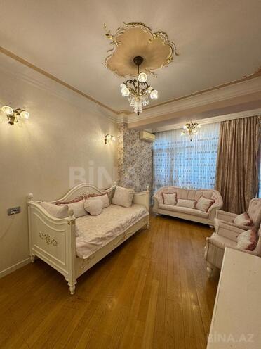 Satılır 4 otaqlı yeni tikili 220 m², 28 May m., photo 15 from 27