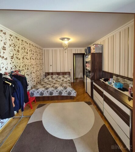 Продаётся 3-комн. вторичка 75 м², м. Низами, photo 6 from 14