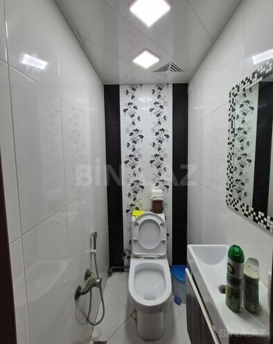Продаётся 3-комн. вторичка 75 м², м. Низами, photo 13 from 14