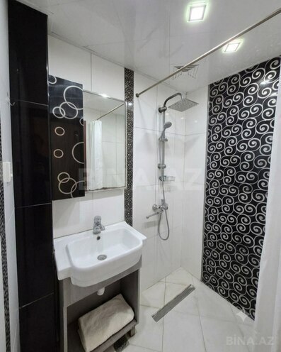 Продаётся 3-комн. вторичка 75 м², м. Низами, photo 12 from 14