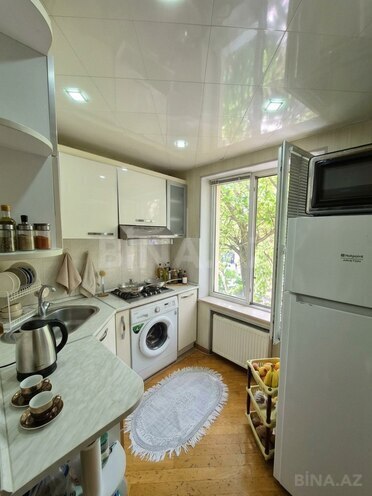 Продаётся 3-комн. вторичка 75 м², м. Низами, photo 8 from 14