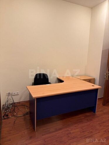 İcarəyə verilir 7 otaqlı ofis 240 m², İnşaatçılar m., photo 15 from 31
