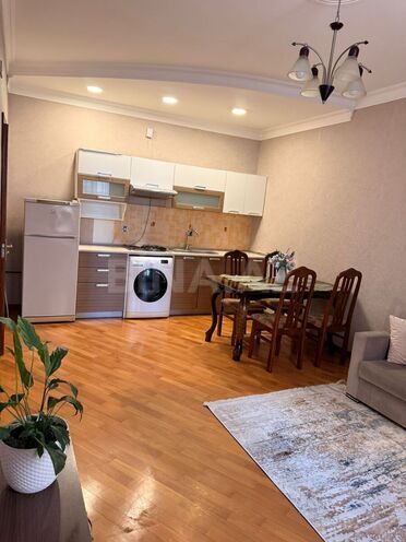 Продаётся 2-комн. новостройка 50 м², м. Иншаатчылар, photo 1 from 14