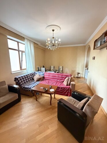 Продаётся 2-комн. новостройка 70 м², м. Гянджлик, photo 4 from 17