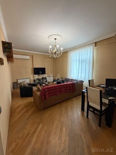 Продаётся 2-комн. новостройка 70 м², м. Гянджлик, photo 3 from 17
