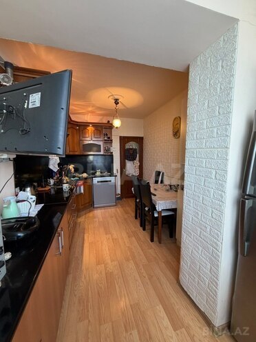 Satılır 2 otaqlı köhnə tikili 65 m², Gənclik m., photo 12 from 25