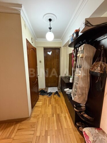 Satılır 2 otaqlı köhnə tikili 65 m², Gənclik m., photo 15 from 25