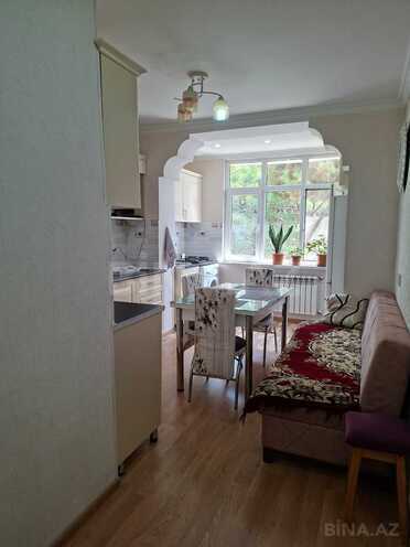Satılır 3 otaqlı köhnə tikili 90 m², Bakıxanov q., photo 9 from 15