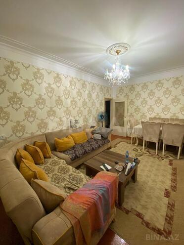 Satılır 4 otaqlı köhnə tikili 100 m², Qaraçuxur q., photo 3 from 17