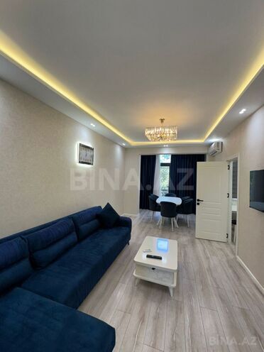 Продаётся 2-комн. вторичка 60 м², м. Мемар Аджеми, photo 1 from 10
