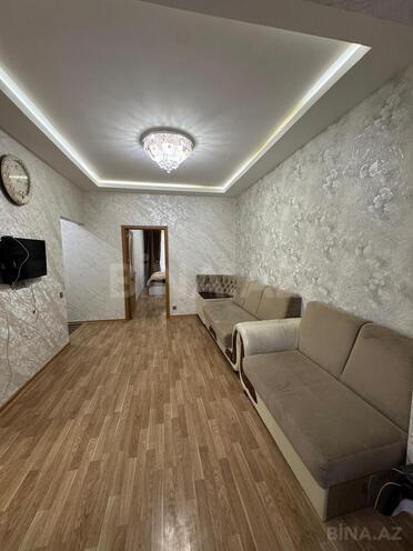 Satılır 2 otaqlı köhnə tikili 65 m², İnşaatçılar m., photo 5 from 13