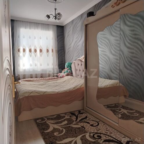 Satılır 2 otaqlı köhnə tikili 65 m², İnşaatçılar m., photo 3 from 16