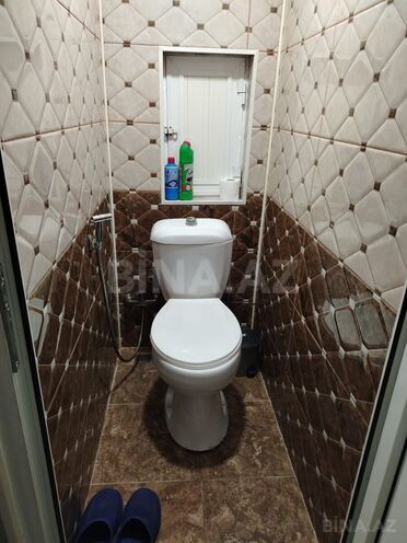 Satılır 2 otaqlı köhnə tikili 65 m², İnşaatçılar m., photo 14 from 16