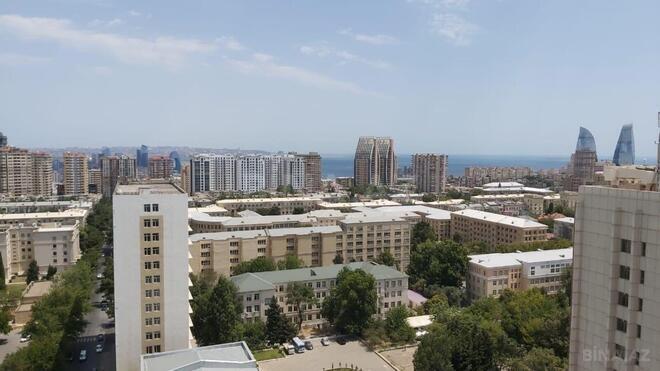 Продается 7-комн. новостройка 800 м², м. Элмляр Академиясы, photo 1 from 32