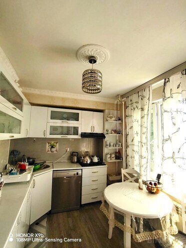 Satılır 2 otaqlı köhnə tikili 60 m², Köhnə Günəşli q., photo 15 from 19
