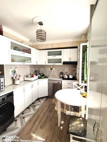 Satılır 2 otaqlı köhnə tikili 60 m², Köhnə Günəşli q., photo 13 from 19