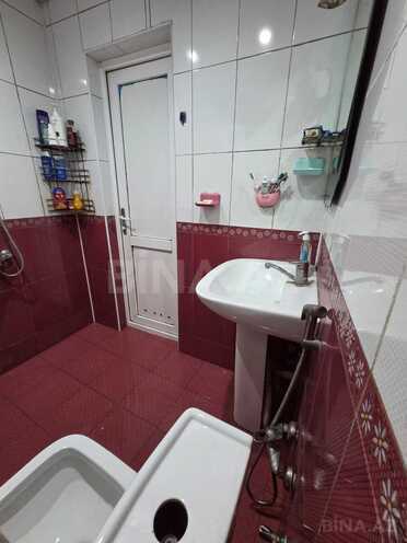 Продаётся 3-комн. вторичка 70 м², м. Кара Караев, photo 10 from 24