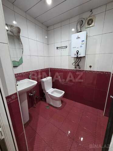 Продаётся 3-комн. вторичка 70 м², м. Кара Караев, photo 16 from 24