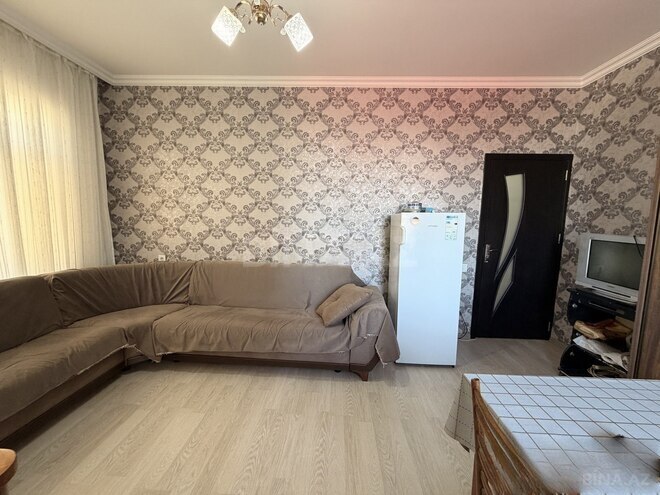 Satılır 2 otaqlı köhnə tikili 65 m², Xalqlar Dostluğu m., photo 3 from 18