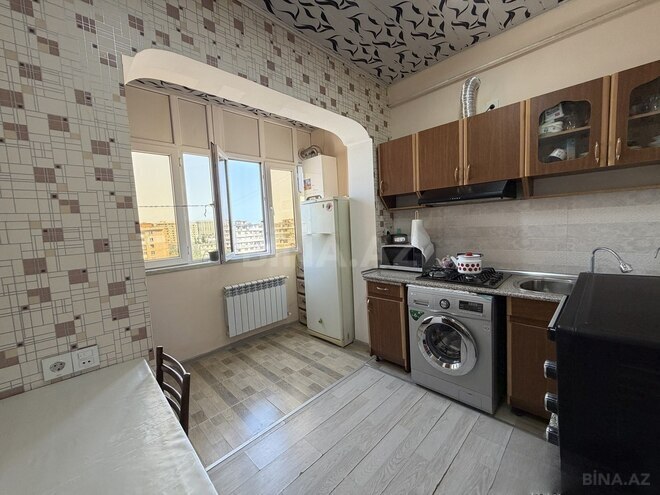Satılır 2 otaqlı köhnə tikili 65 m², Xalqlar Dostluğu m., photo 12 from 18