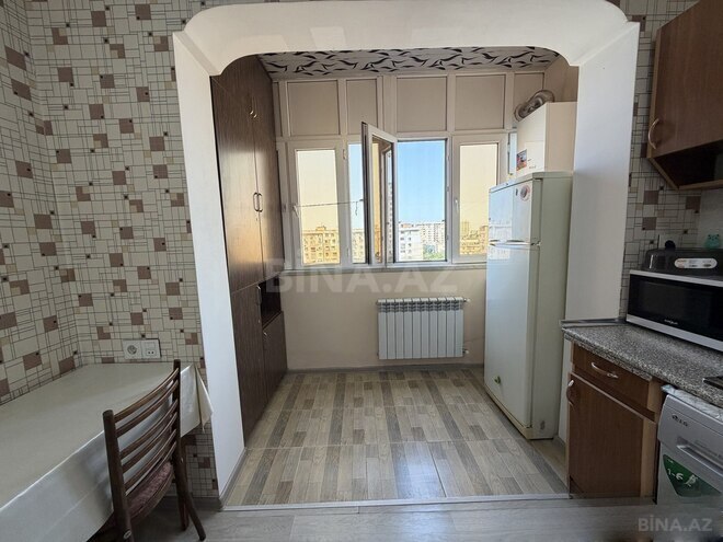 Satılır 2 otaqlı köhnə tikili 65 m², Xalqlar Dostluğu m., photo 10 from 18