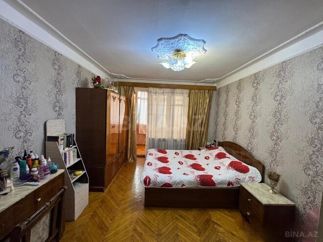 Satılır 2 otaqlı köhnə tikili 65 m², Xalqlar Dostluğu m., photo 5 from 11