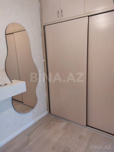 Satılır 2 otaqlı köhnə tikili 65 m², Xalqlar Dostluğu m., photo 3 from 15