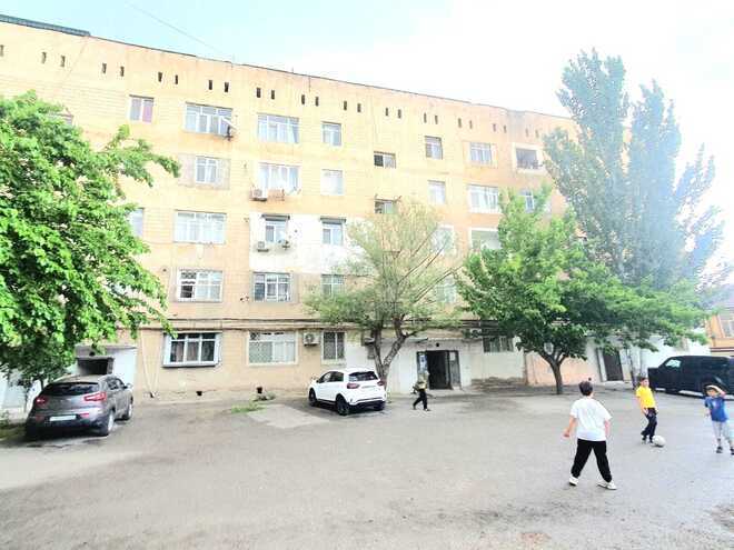 Satılır 2 otaqlı köhnə tikili 60 m², Bakıxanov q., photo 1 from 22