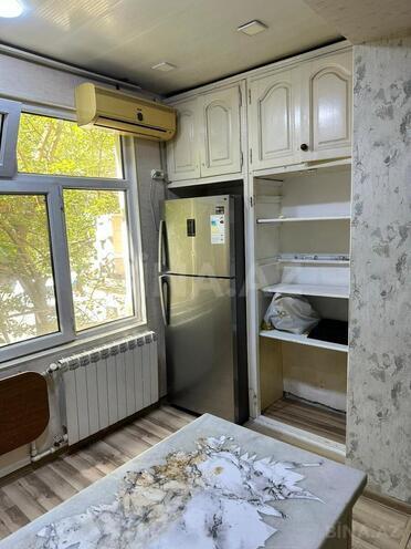 Продаётся 2-комн. вторичка 40 м², м. Нариман Нариманов, photo 8 from 15