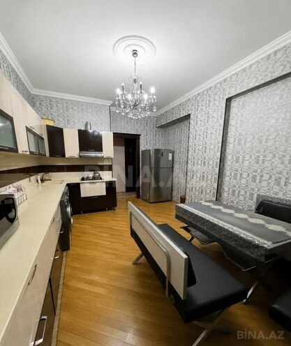 Продается 3-комн. новостройка 140 м², м. Элмляр Академиясы, photo 4 from 11