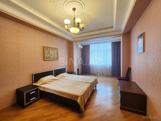 Продаётся 4-комн. новостройка 170 м², м. Низами, photo 11 from 21