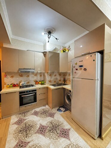 Продается 3-комн. новостройка 81 м², м. Элмляр Академиясы, photo 4 from 14