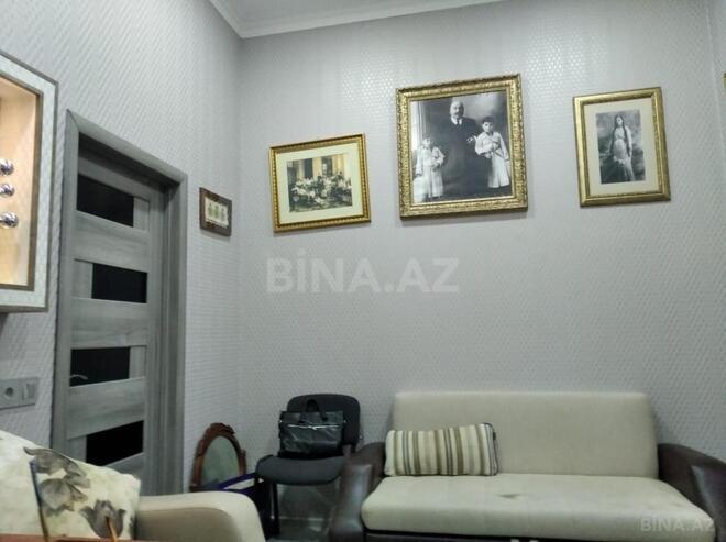 Продаётся 2-комн. вторичка 55 м², м. Ичеришехер, photo 7 from 11