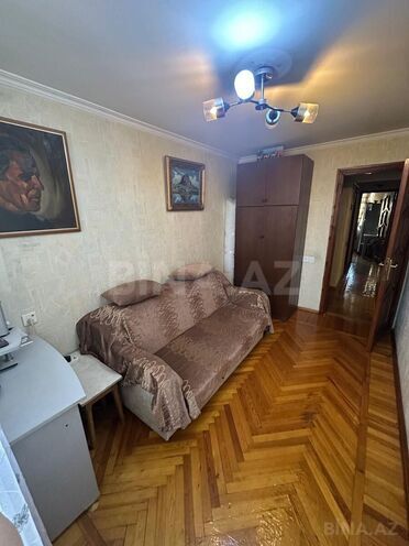 Satılır 3 otaqlı köhnə tikili 70 m², Yasamal r., photo 11 from 26