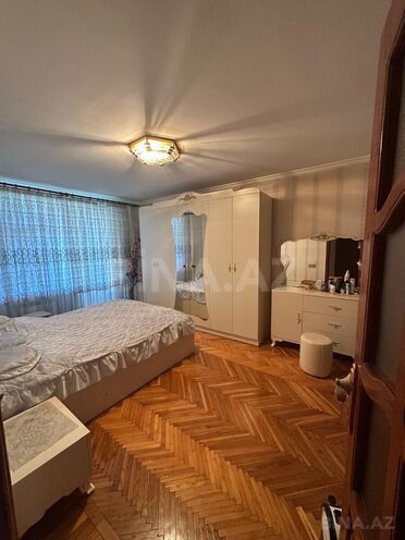 Satılır 3 otaqlı köhnə tikili 70 m², Yasamal r., photo 6 from 26