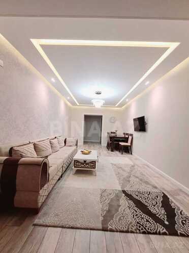 Satılır 3 otaqlı köhnə tikili 90 m², Xalqlar Dostluğu m., photo 1 from 17