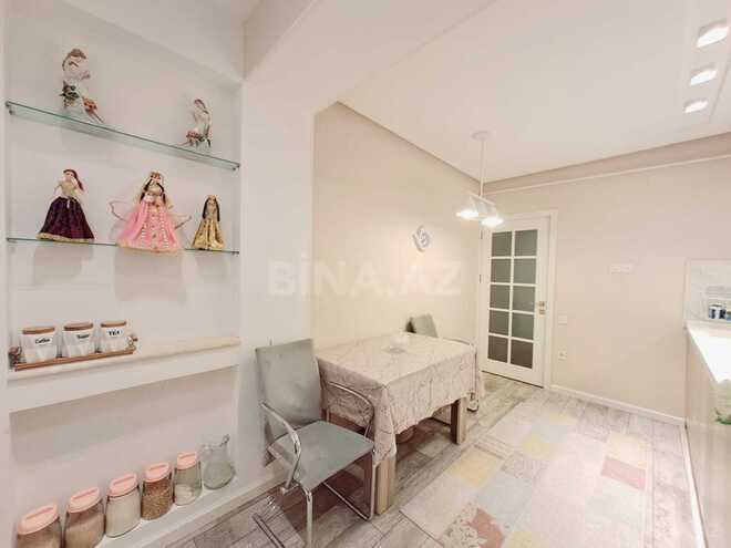Satılır 3 otaqlı köhnə tikili 90 m², Xalqlar Dostluğu m., photo 8 from 17