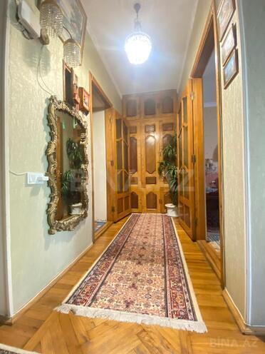 Satılır 2 otaqlı köhnə tikili 80 m², Qara Qarayev m., photo 10 from 16