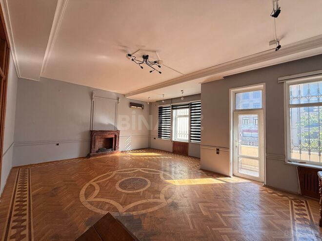 Satılır 8 otaqlı həyət evi/bağ evi 850 m², Gənclik m., photo 9 from 19