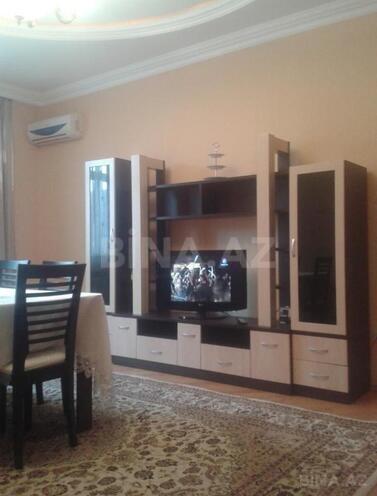 Сдаётся 3-комн. вторичка 85 м², м. 28 мая, photo 1 from 14