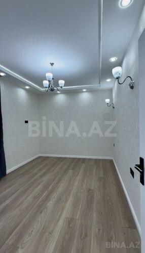 Продаётся 2-комн. вторичка 65 м², м. Ази Асланов, photo 4 from 15