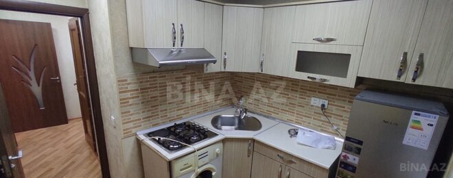 Сдаётся 2-комн. вторичка 65 м², м. Нефтчиляр, photo 4 from 7