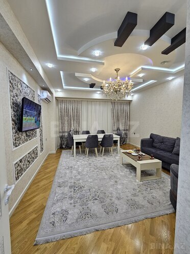 Сдаётся 2-комн. новостройка 86 м², м. 20 января, photo 1 from 15