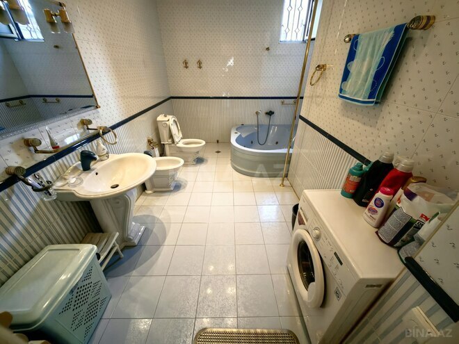 Satılır 6 otaqlı köhnə tikili 345 m², Sahil m., photo 25 from 30