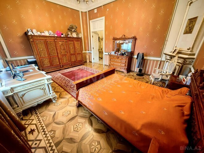 Satılır 6 otaqlı köhnə tikili 345 m², Sahil m., photo 11 from 30