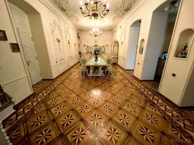 Satılır 6 otaqlı köhnə tikili 345 m², Sahil m., photo 6 from 30